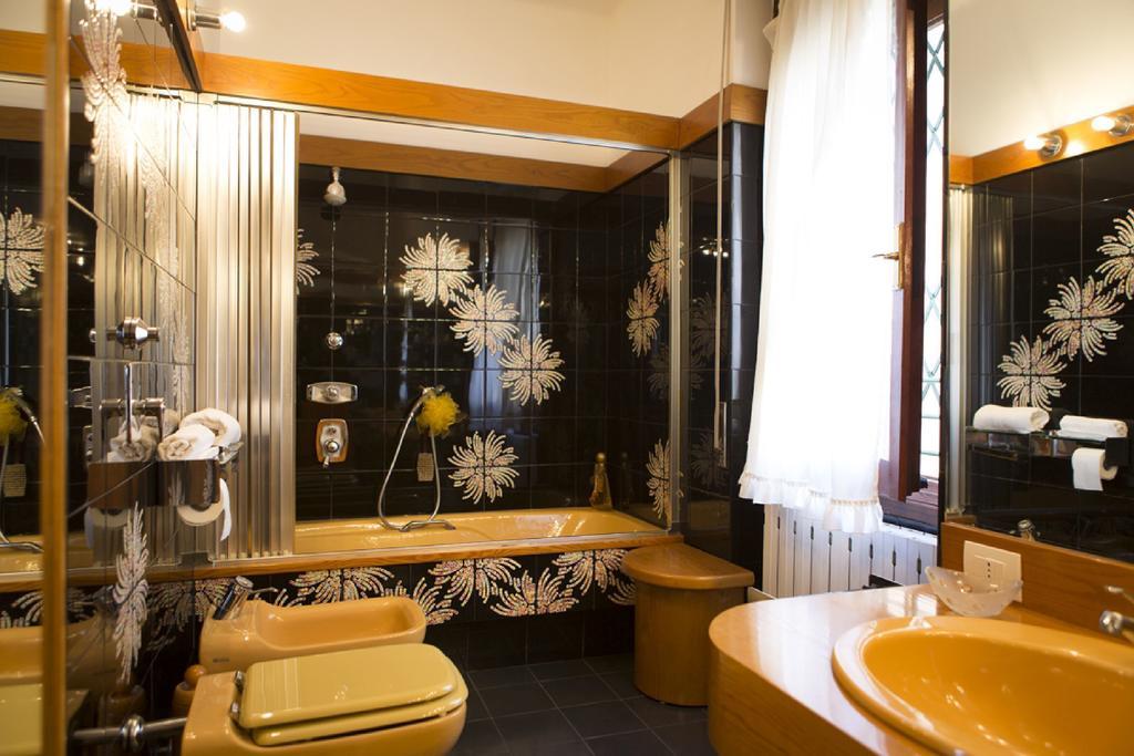Fiera Monterosa 11 Apartment Mailand Zimmer foto